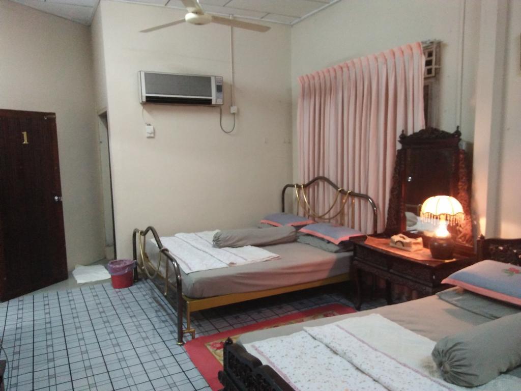 Teratak Ibunda Guest House Kota Bharu Dış mekan fotoğraf